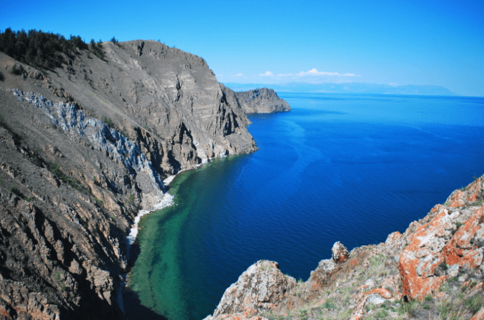 Le lac Baykal près d'Irkutsk