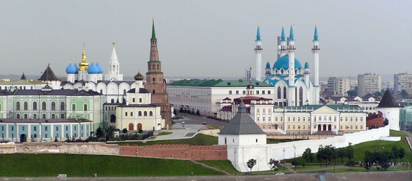 Le Kremlin de Kazan et sa mosquée.